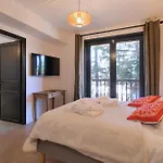 Chalet Avec Piscine La Plagne-Tarentaise
