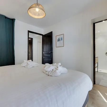 Avec Piscine Chalet *