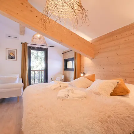 Chalet Avec Piscine La Plagne-Tarentaise